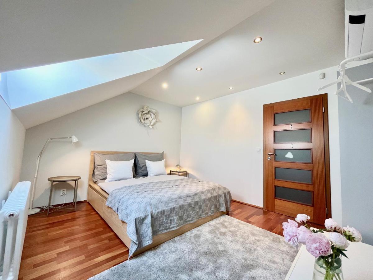 Luxury Penthouse Apartment Prague Ngoại thất bức ảnh